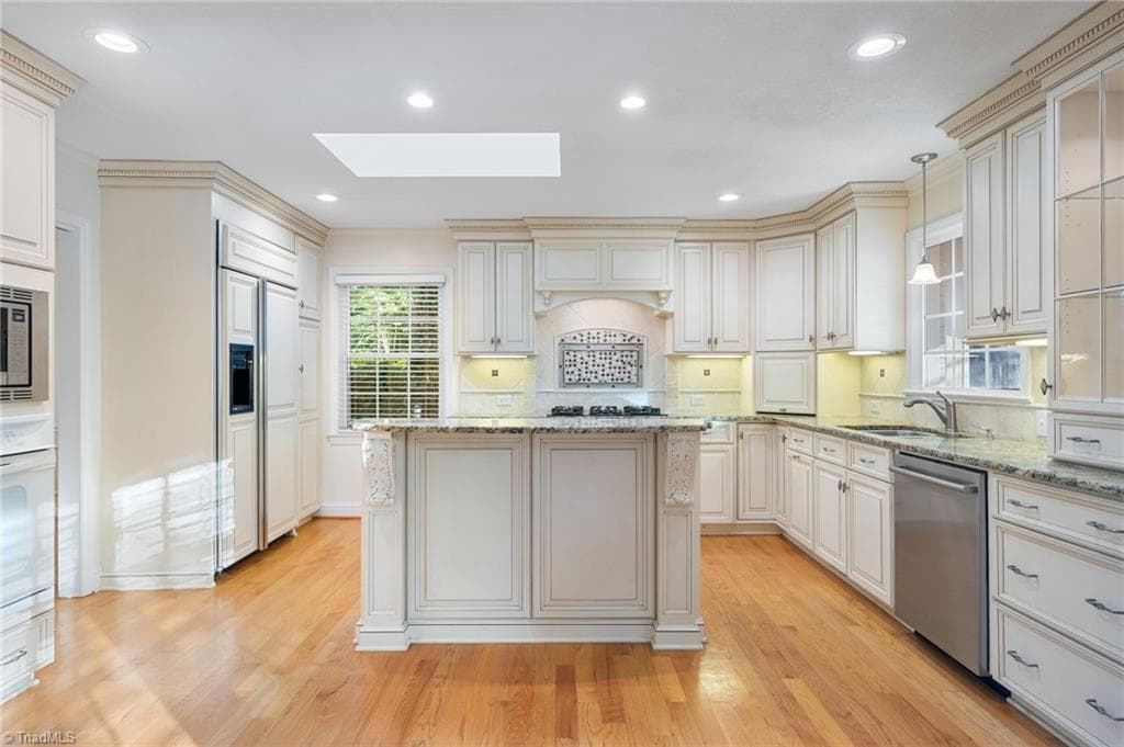 Stick/Site Built at 4040 Winburn Lane, Winston-Salem NC 27106, Winston-Salem, photo 10 of 50