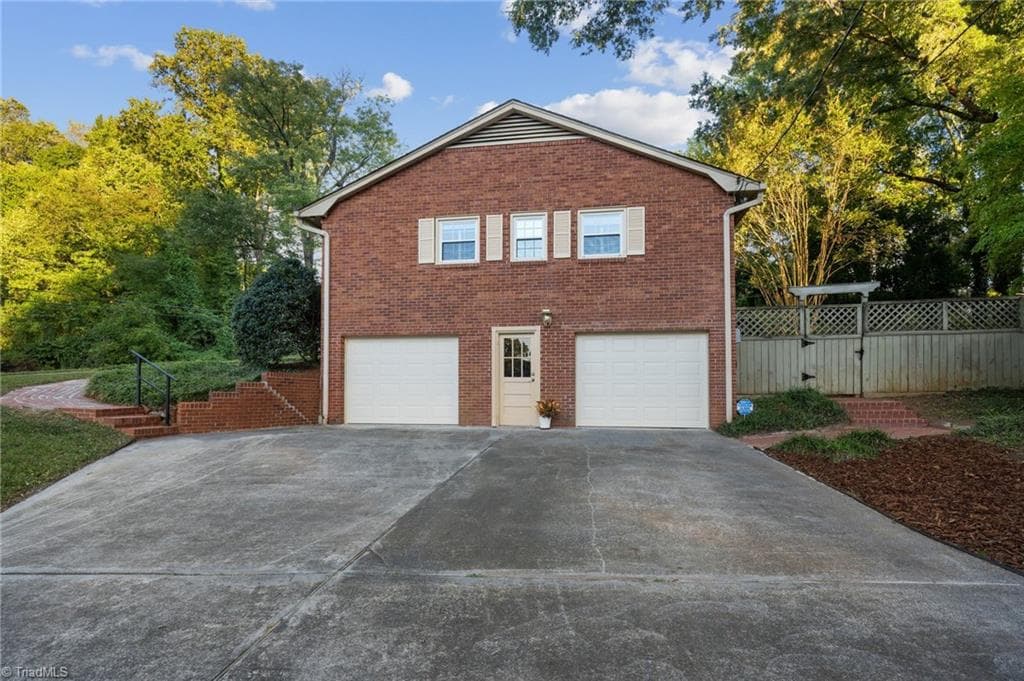 Stick/Site Built at 4040 Winburn Lane, Winston-Salem NC 27106, Winston-Salem, photo 50 of 50