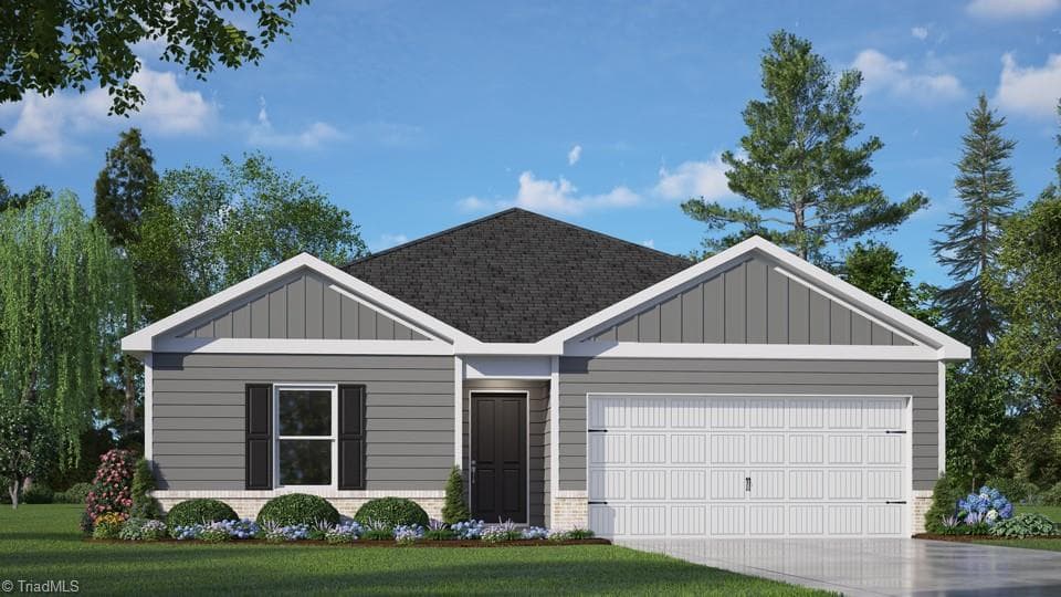 1602 String Drive, Winston-Salem NC 27107