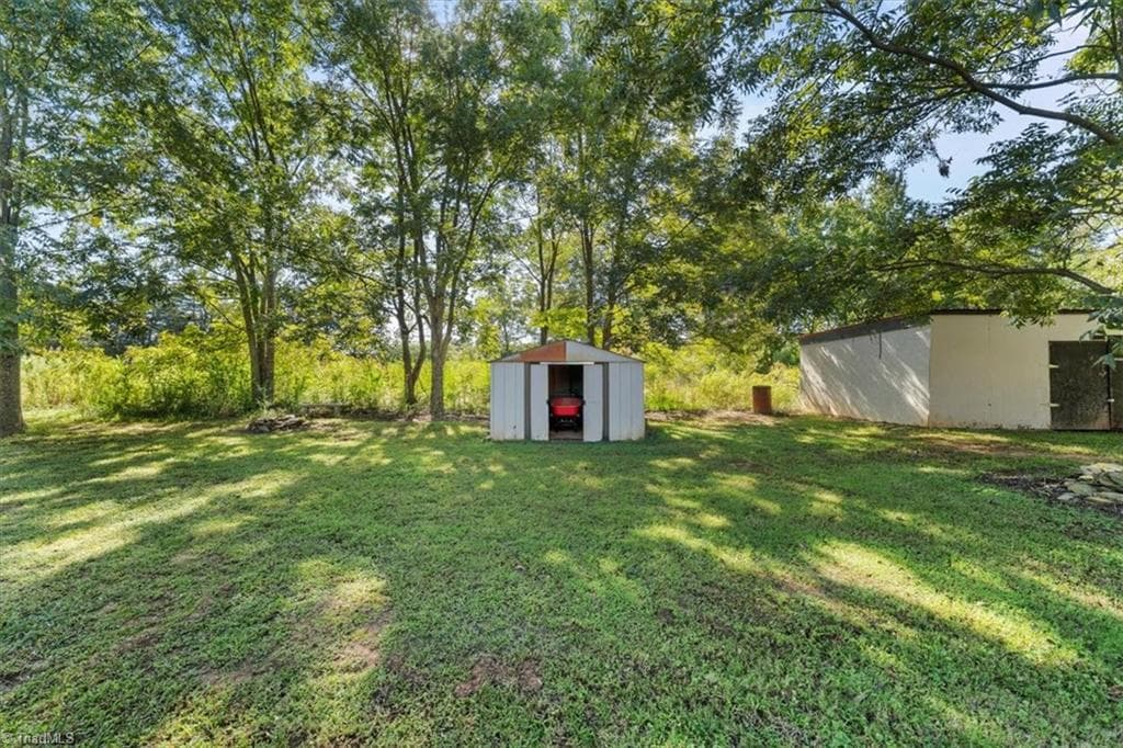 Stick/Site Built at 334 Beane Road, Seagrove NC 27341, Seagrove, photo 32 of 37