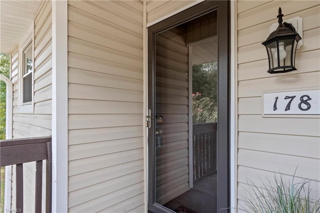 Stick/Site Built at 178 Driftwood Lane, Winston-Salem NC 27104, Winston-Salem, photo 3 of 52
