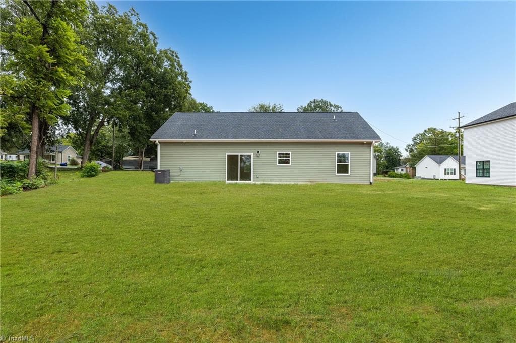 Stick/Site Built at 425 N Smith Street, Liberty NC 27298, Liberty, photo 27 of 31