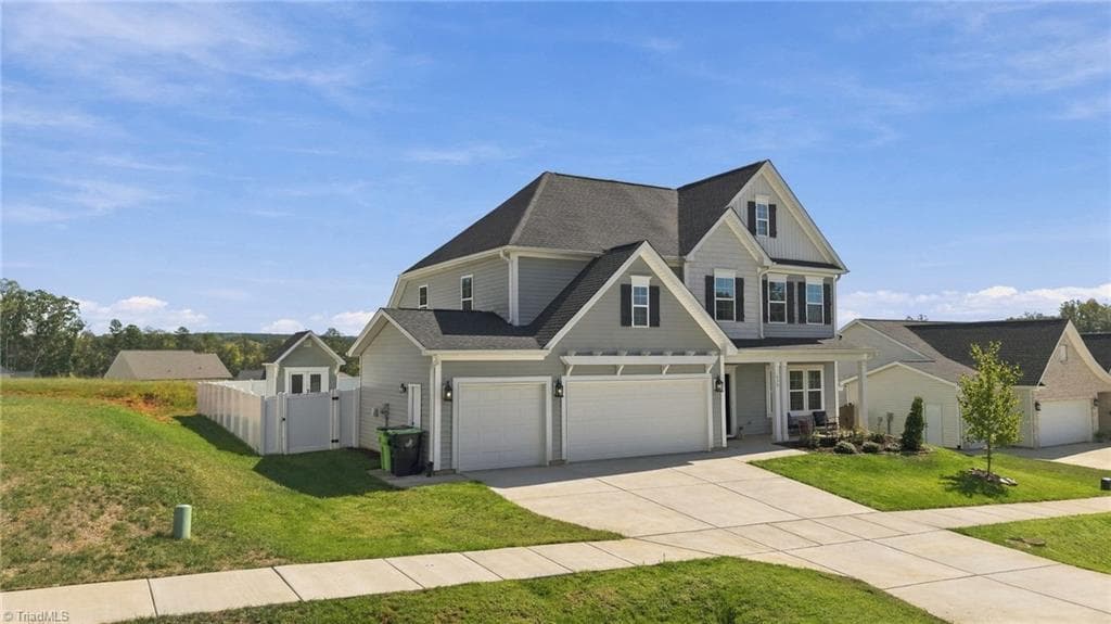 430 Brooke Hill Drive, Lewisville NC 27023