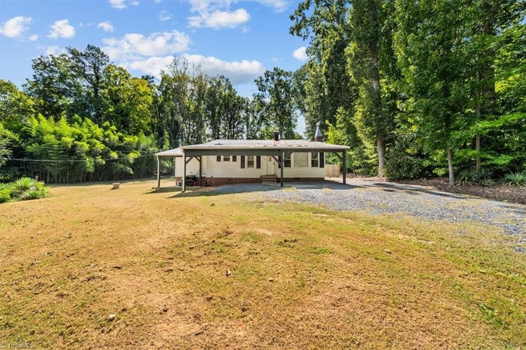 646 Hawthorne Drive, Asheboro NC 27205