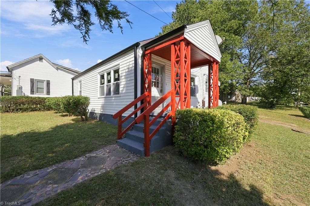 1113 Benjamin Benson Street, Greensboro NC 27406