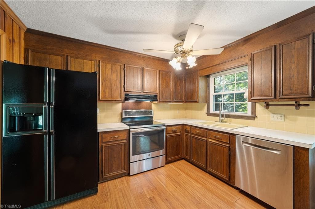 Stick/Site Built at 6700 Skylark Road, Pfafftown NC 27040, Pfafftown, photo 14 of 43