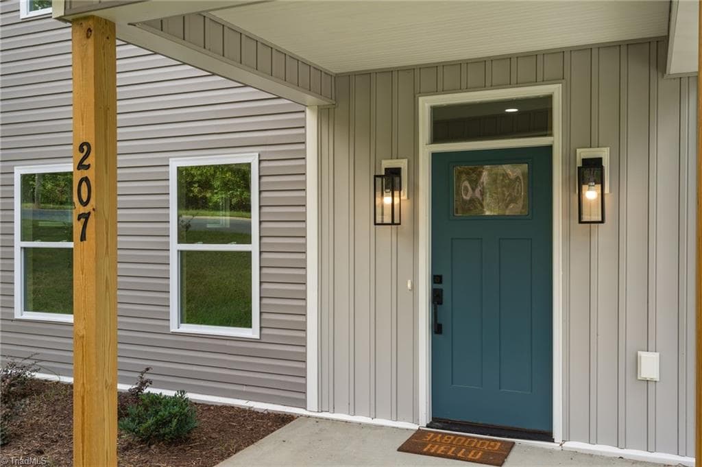 Stick/Site Built at 207 E Parker Street, Graham NC 27253, Graham, photo 2 of 31