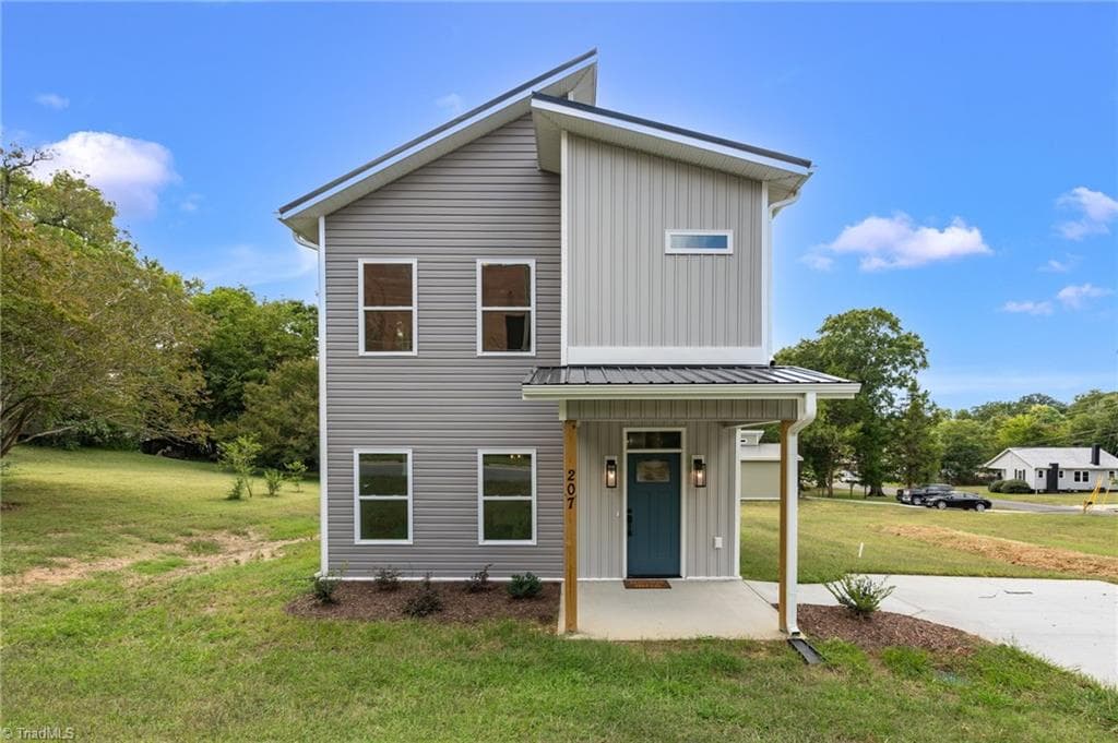 207 E Parker Street, Graham NC 27253