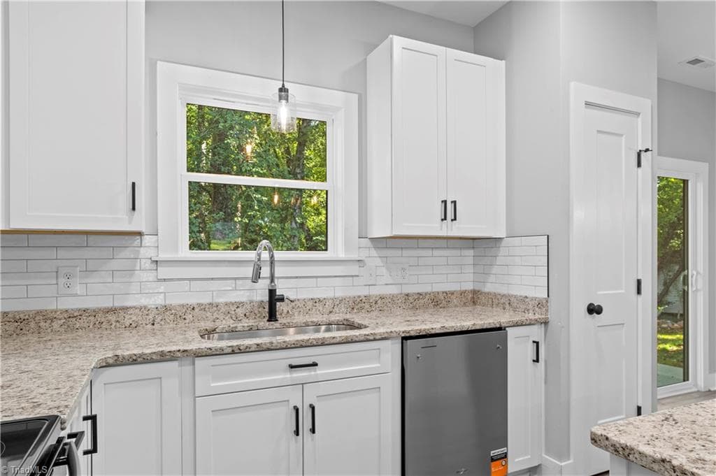 Stick/Site Built at 2309 Frederick Drive, Winston-Salem NC 27103, Winston-Salem, photo 11 of 29