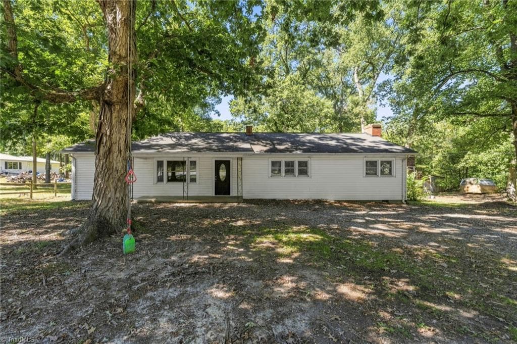 1158 Johnsontown Road, Thomasville NC 27360