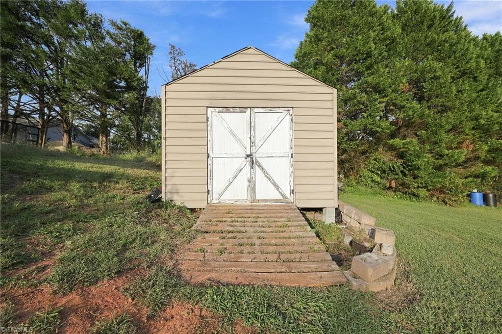 Stick/Site Built at 2929 Durham Street, Burlington NC 27217, Burlington, photo 85 of 86