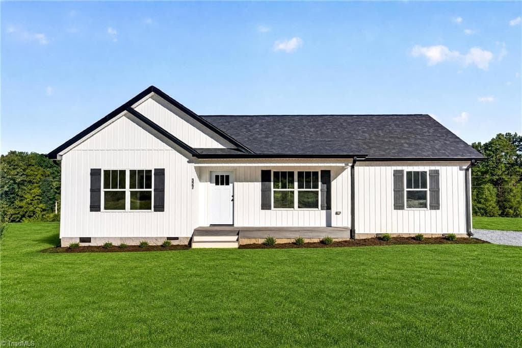 327 Lake Park Road, Asheboro NC 27205