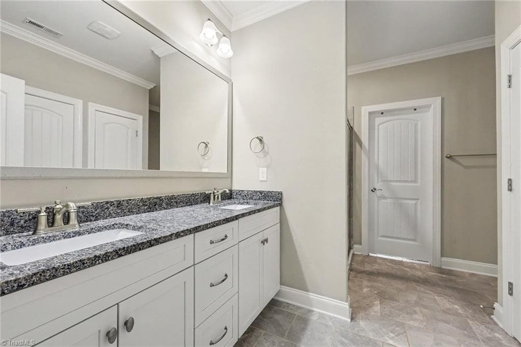 Stick/Site Built at 164 Sand Hill Drive, Lexington NC 27295, Lexington, photo 12 of 27