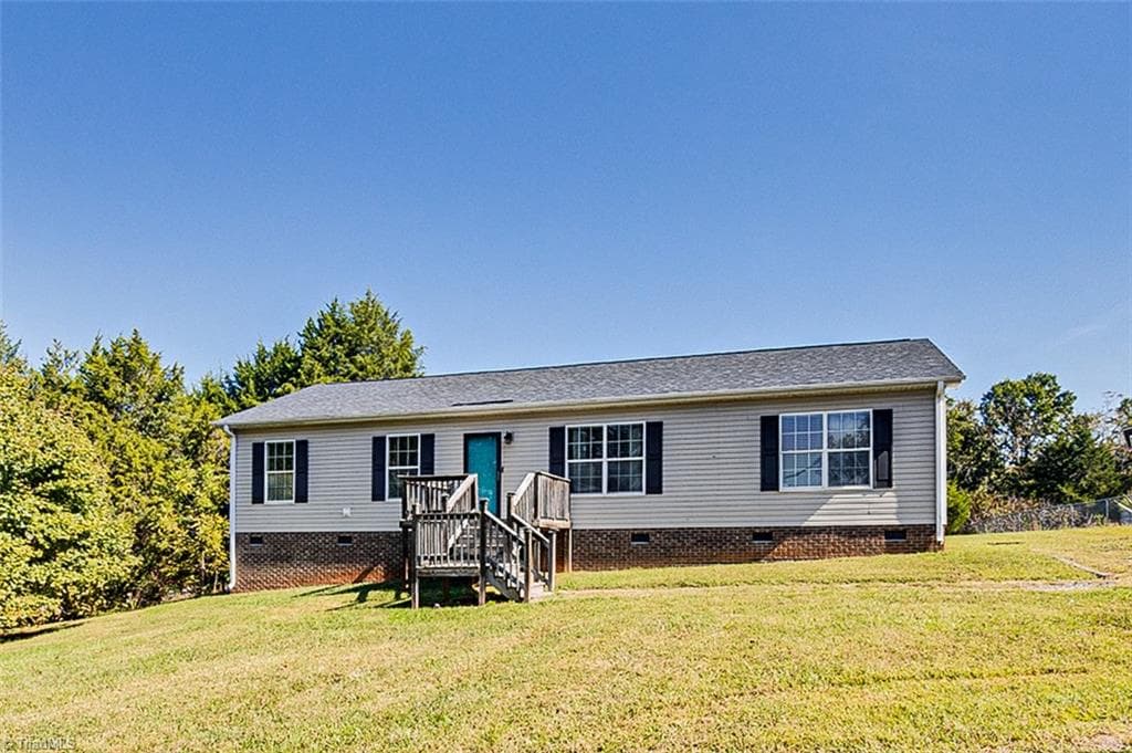 3242 Creekridge Country Road, Randleman NC 27317