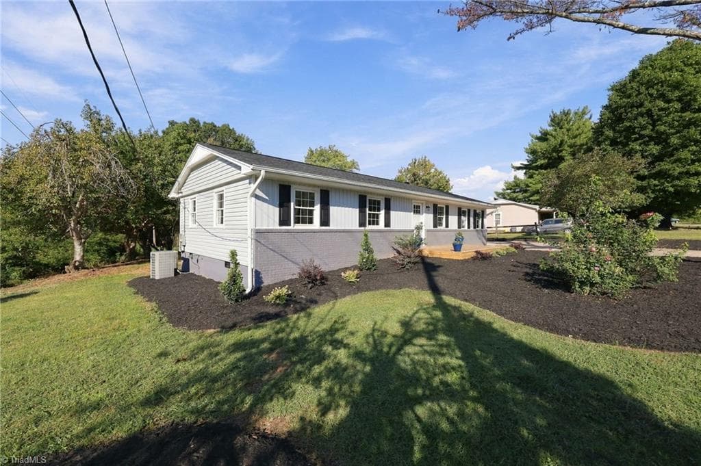 Stick/Site Built at 570 Smith Edwards Road, Kernersville NC 27284, Kernersville, photo 81 of 100