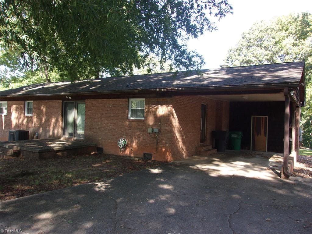 Stick/Site Built at 3439 Hillside Drive, High Point NC 27265, High Point, photo 65 of 68