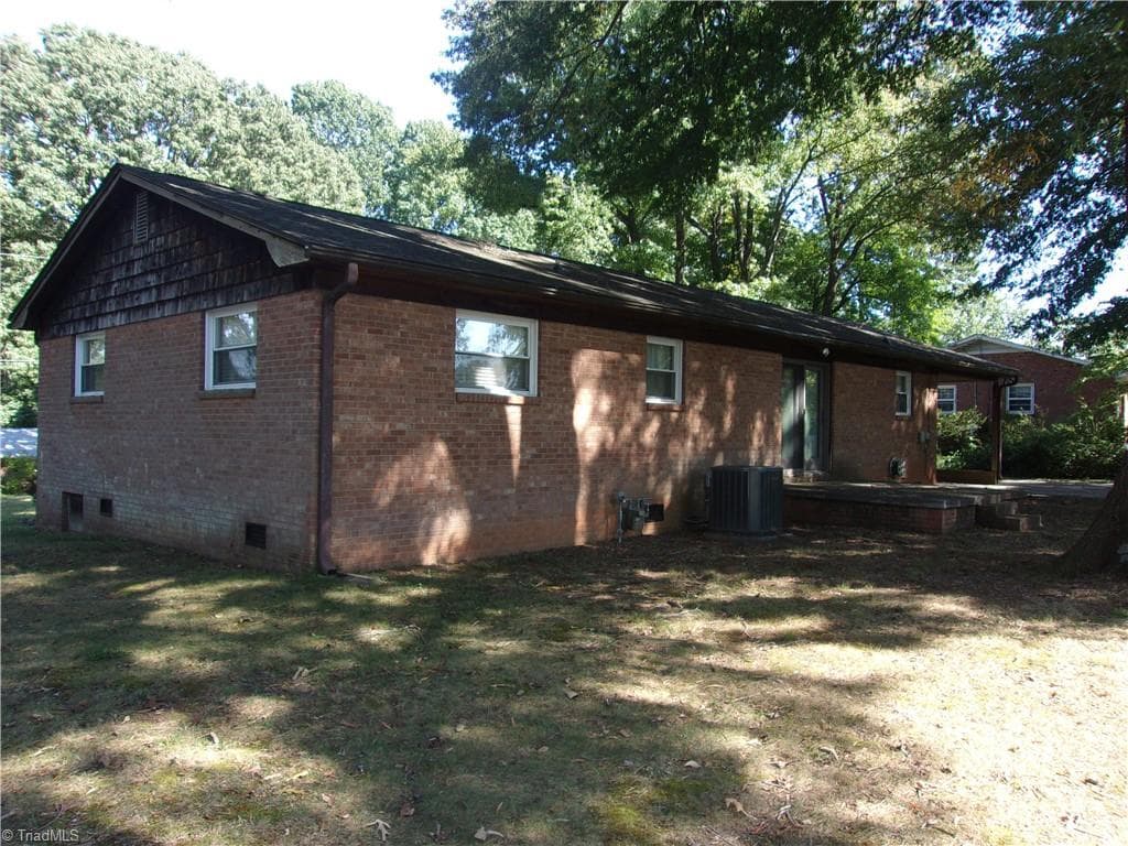 Stick/Site Built at 3439 Hillside Drive, High Point NC 27265, High Point, photo 61 of 68