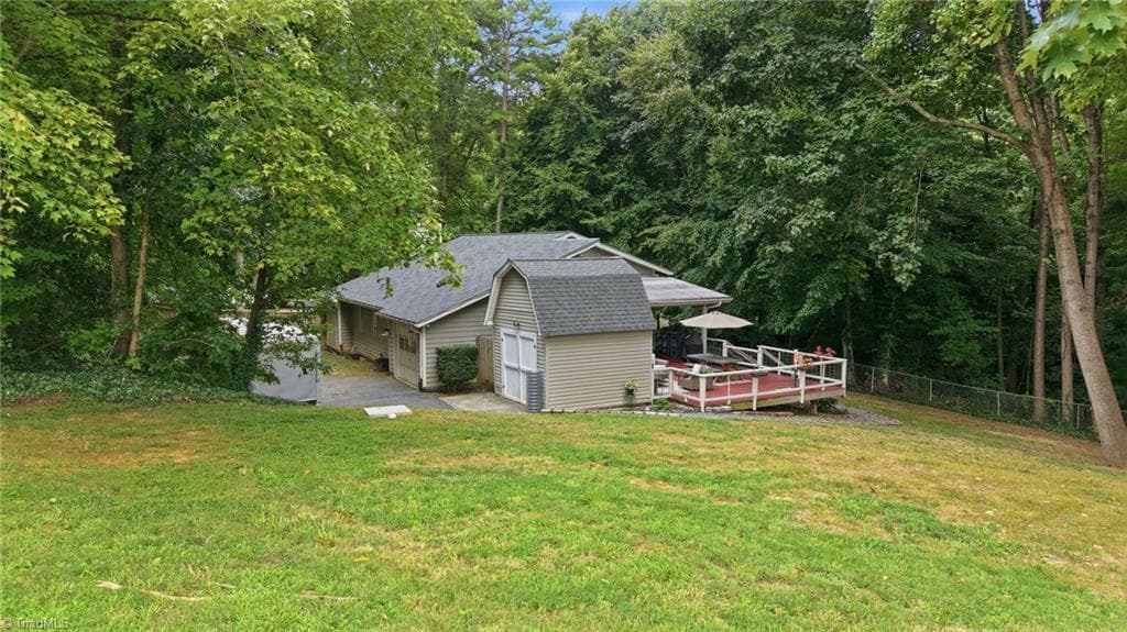 Stick/Site Built at 4009 Loch Lorien Road, Kernersville NC 27284, Kernersville, photo 13 of 84