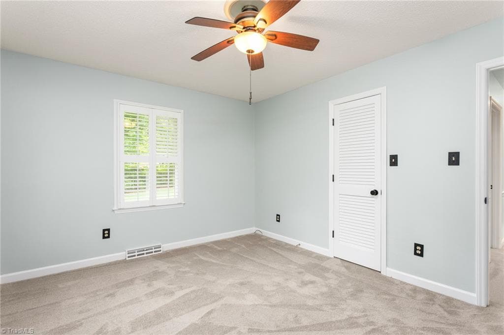 Stick/Site Built at 4014 Forest Oaks Lane, Mebane NC 27302, Mebane, photo 27 of 44