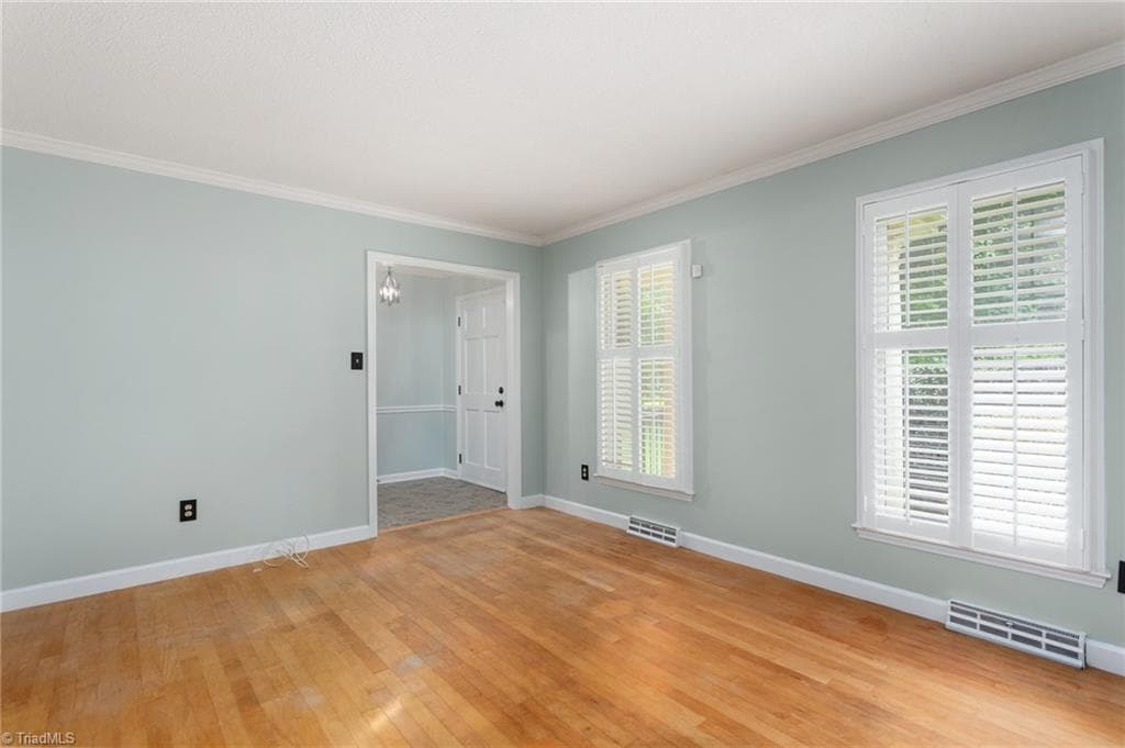 Stick/Site Built at 4014 Forest Oaks Lane, Mebane NC 27302, Mebane, photo 8 of 44
