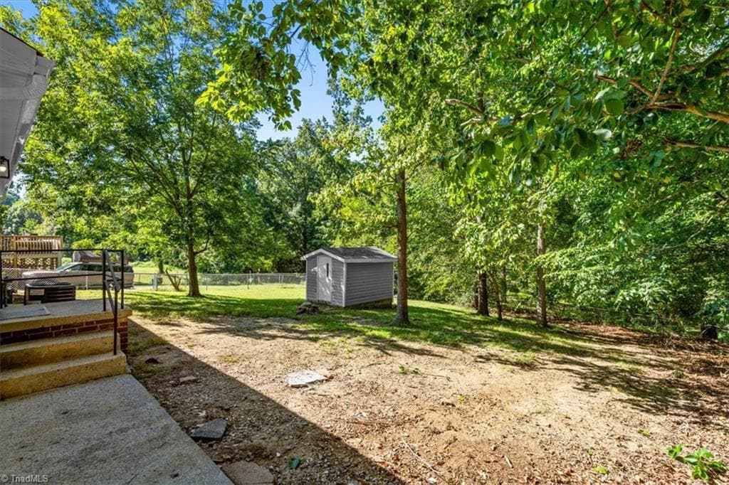 Stick/Site Built at 815 Tipperary Drive, Greensboro NC 27406, Greensboro, photo 13 of 68