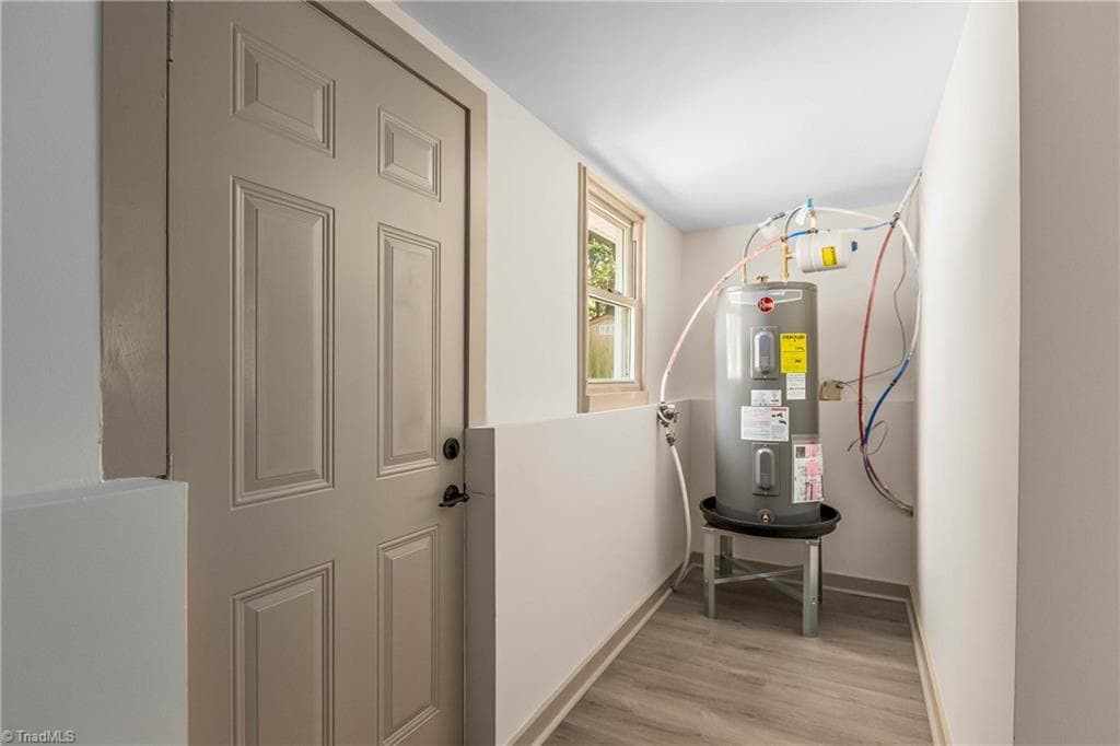 Stick/Site Built at 3726 Konnoak Drive, Winston-Salem NC 27127, Winston-Salem, photo 12 of 26