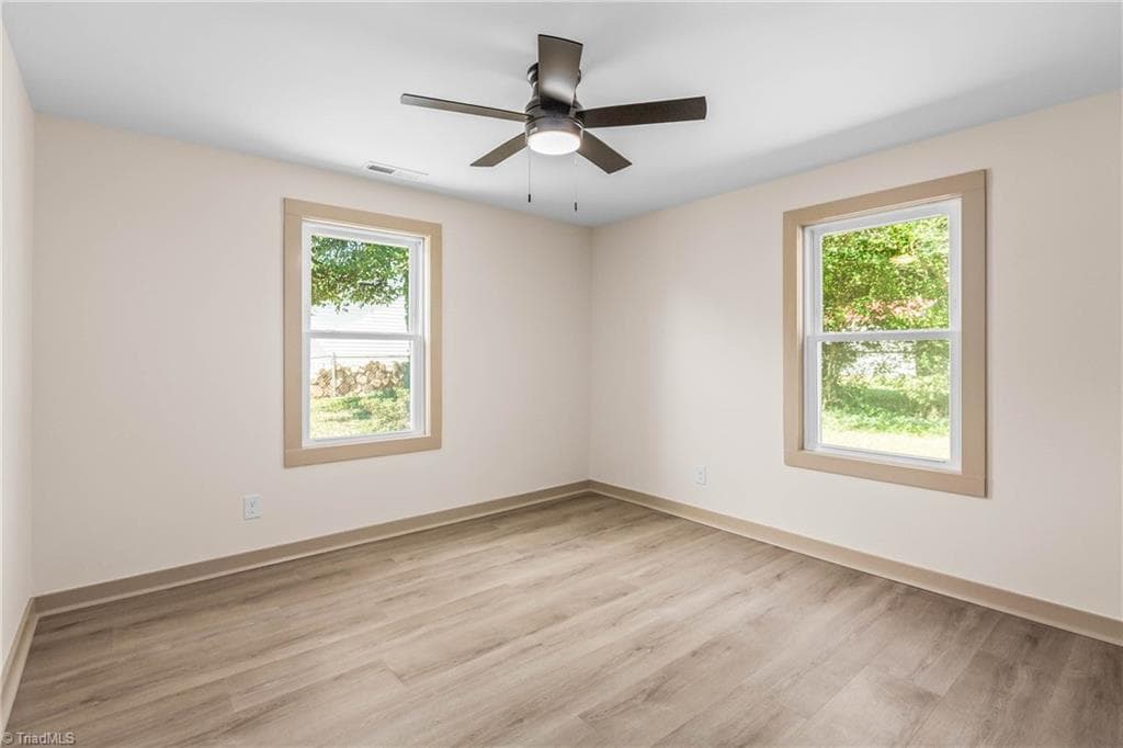 Stick/Site Built at 3726 Konnoak Drive, Winston-Salem NC 27127, Winston-Salem, photo 14 of 26