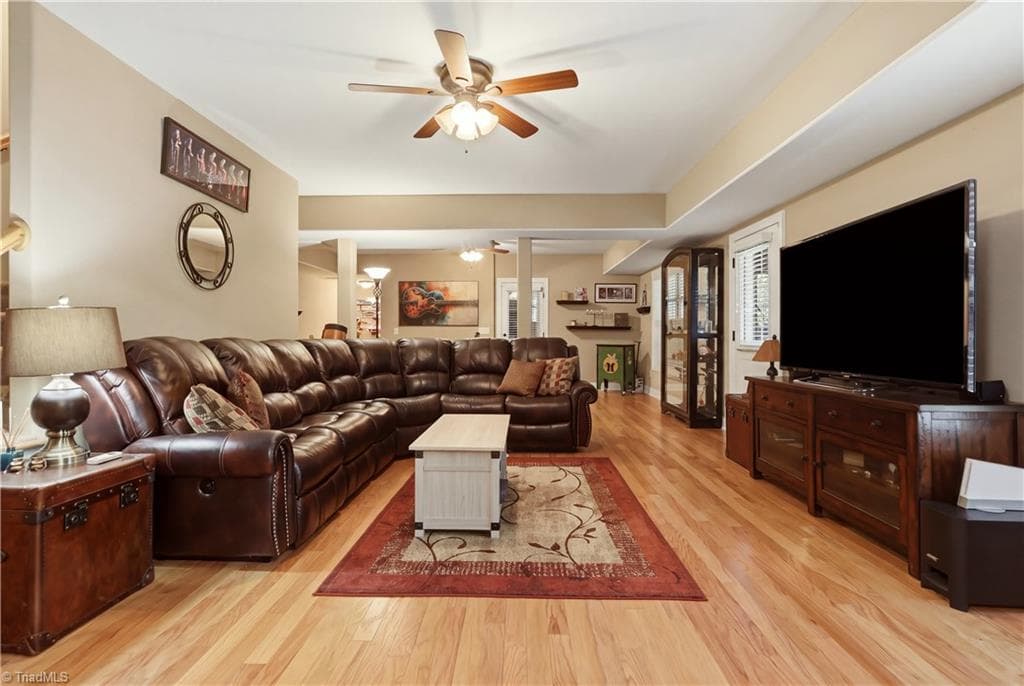 Stick/Site Built at 347 Kiawah Island Drive, Winston-Salem NC 27107, Winston-Salem, photo 3 of 36