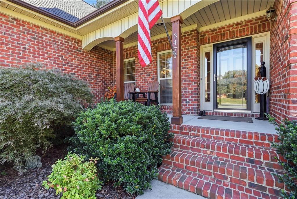 Stick/Site Built at 347 Kiawah Island Drive, Winston-Salem NC 27107, Winston-Salem, photo 19 of 36