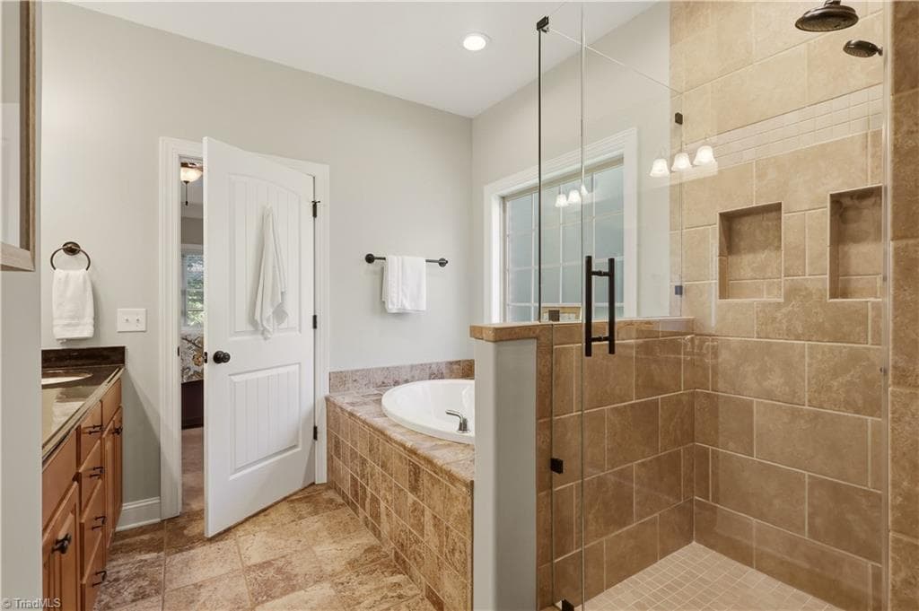 Stick/Site Built at 347 Kiawah Island Drive, Winston-Salem NC 27107, Winston-Salem, photo 21 of 36