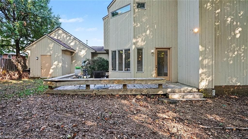 Stick/Site Built at 2902 Crossfield Drive, Greensboro NC 27408, Greensboro, photo 89 of 100