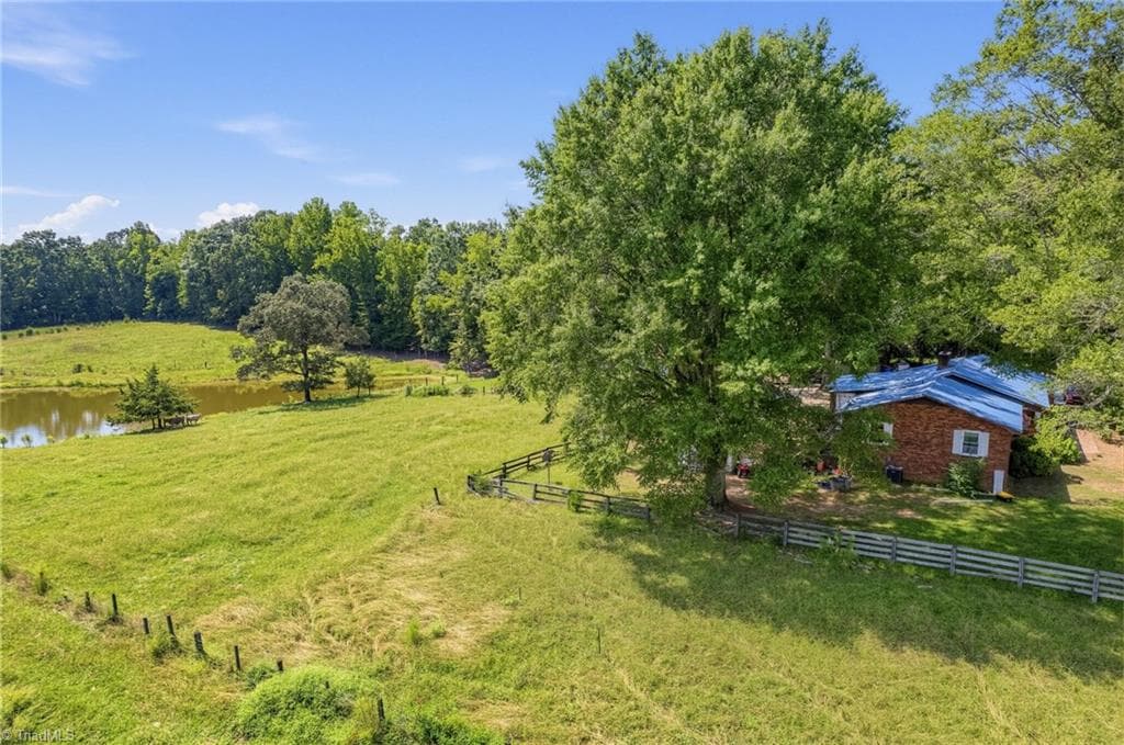 Stick/Site Built at 2661 NC Highway 24 27 W, Mount Gilead NC 27306, Mount Gilead, photo 11 of 50