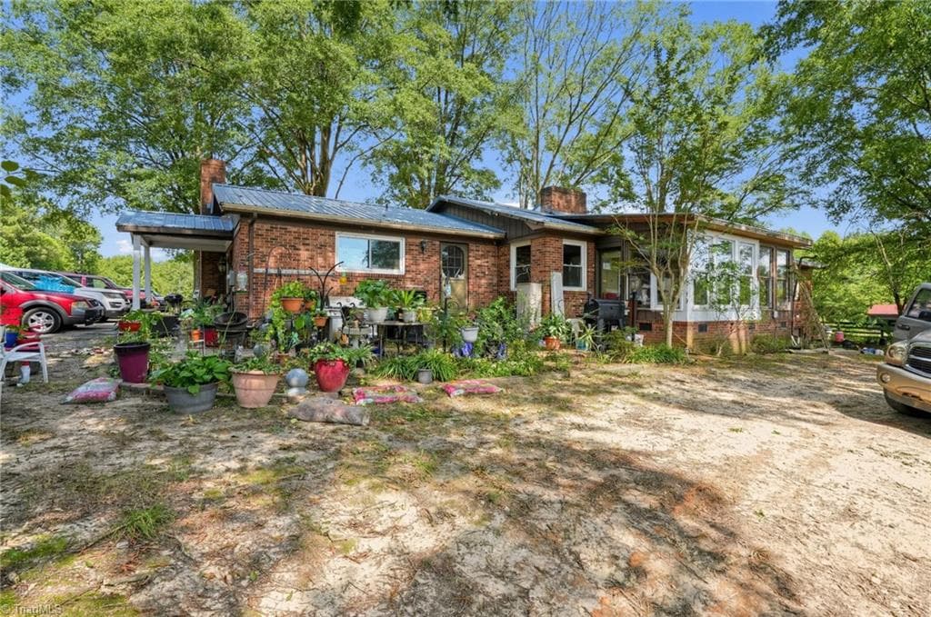 Stick/Site Built at 2661 NC Highway 24 27 W, Mount Gilead NC 27306, Mount Gilead, photo 8 of 50