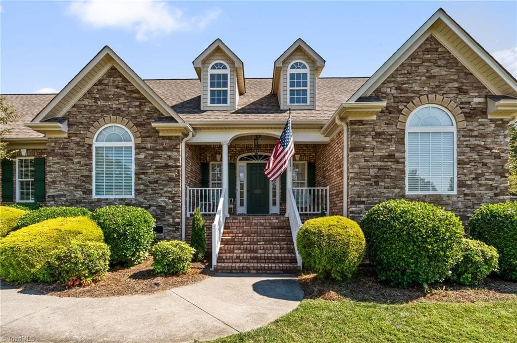 Stick/Site Built at 5363 Graycliff Lane, Clemmons NC 27012, Clemmons, photo 2 of 39