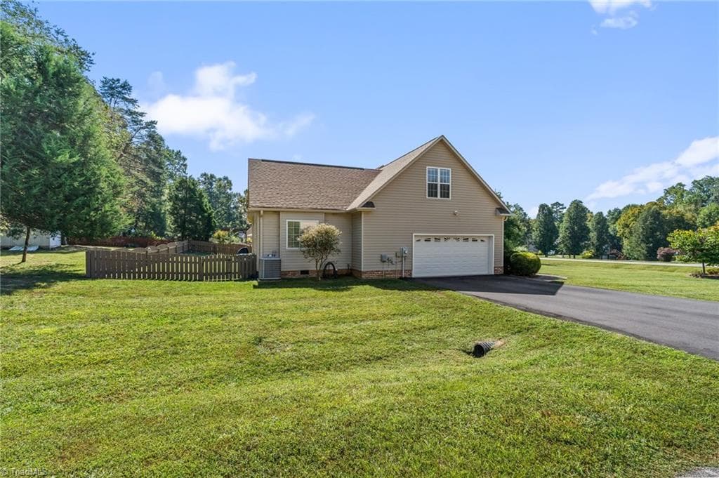 Stick/Site Built at 5363 Graycliff Lane, Clemmons NC 27012, Clemmons, photo 28 of 39