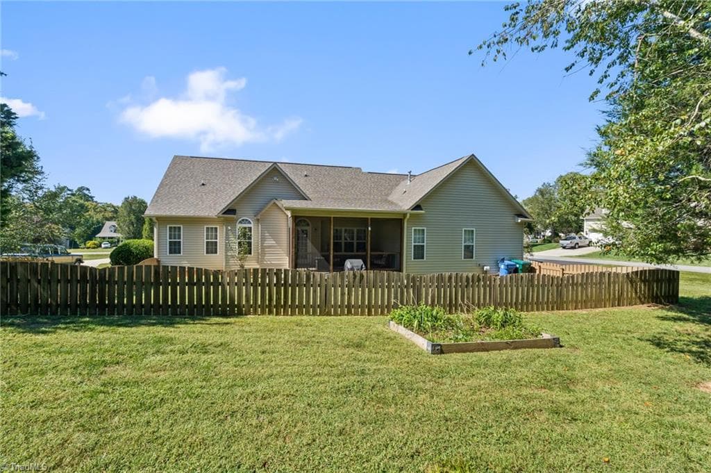 Stick/Site Built at 5363 Graycliff Lane, Clemmons NC 27012, Clemmons, photo 30 of 39