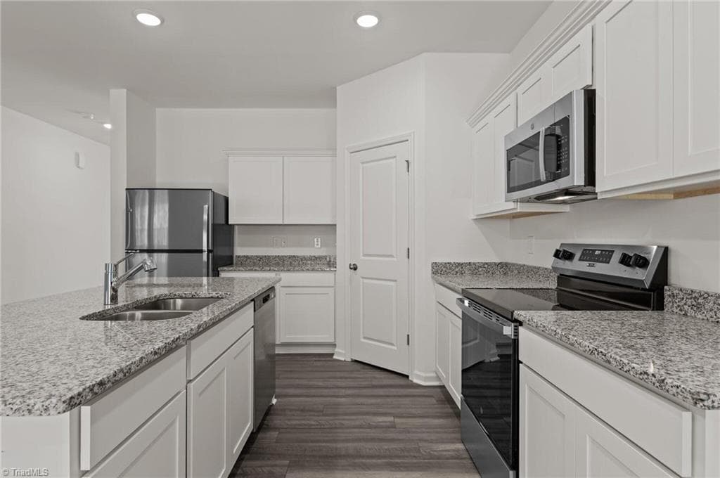 Stick/Site Built at 1038 Riverbank Drive, Kernersville NC 27284, Kernersville, photo 15 of 46