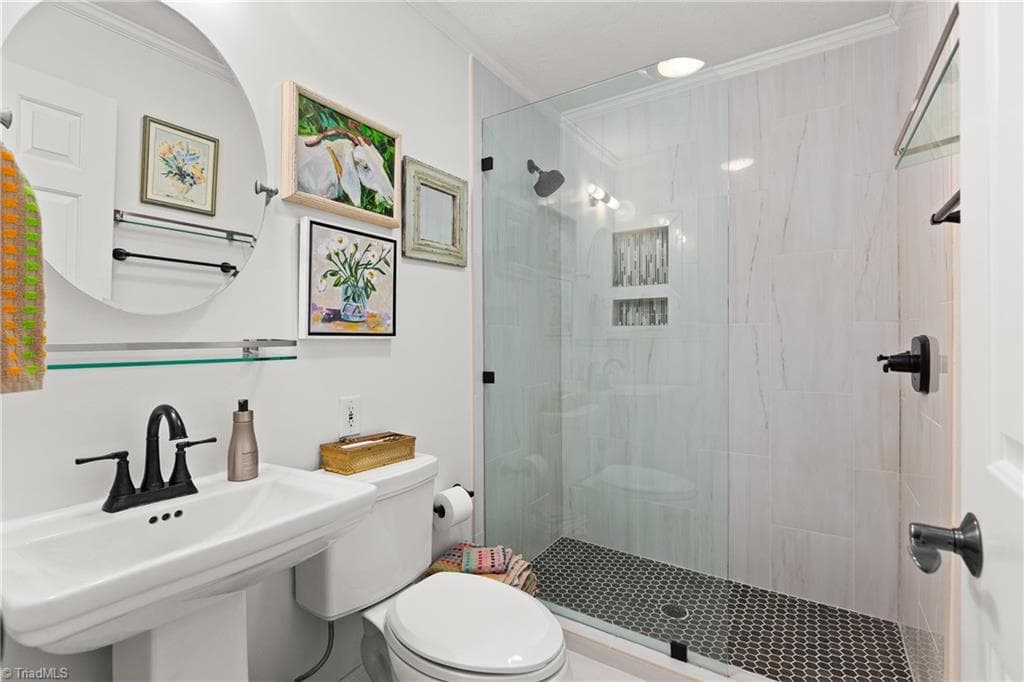 Fully renovated guest bath with tile walk in shower - 611 Burning Tree Circle, High Point NC 27265, High Point