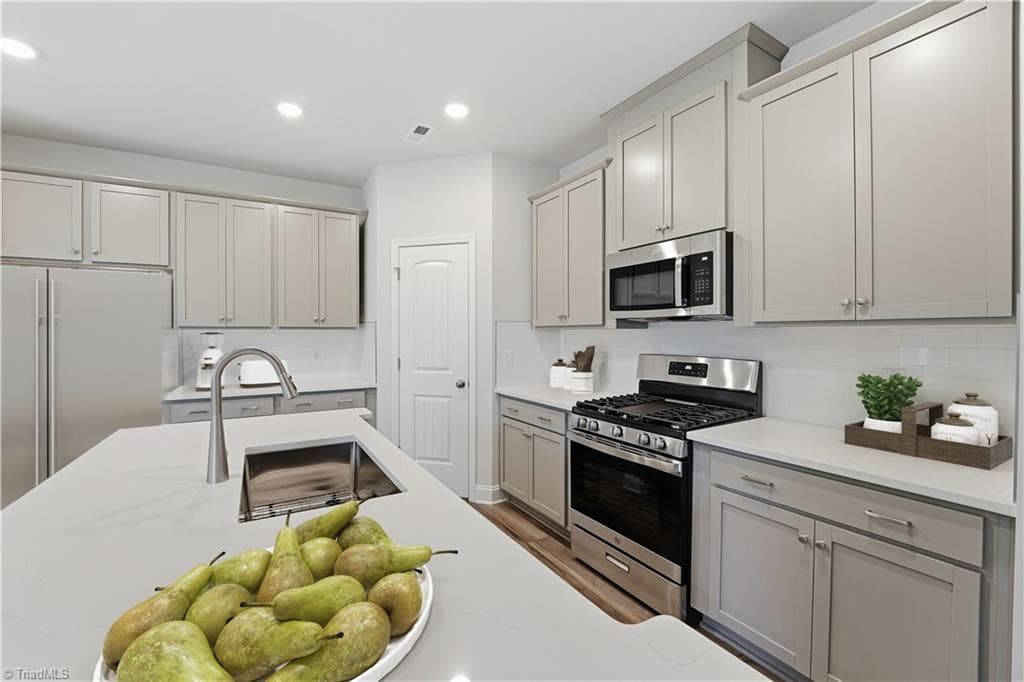 Stick/Site Built at 4069 Stallion Street, High Point NC 27262, High Point, photo 18 of 34