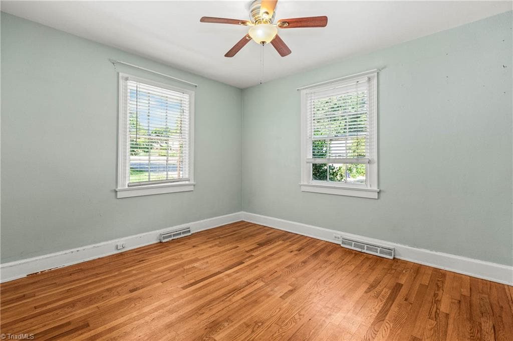 Stick/Site Built at 2746 Maplewood Avenue, Winston-Salem NC 27103, Winston-Salem, photo 18 of 25