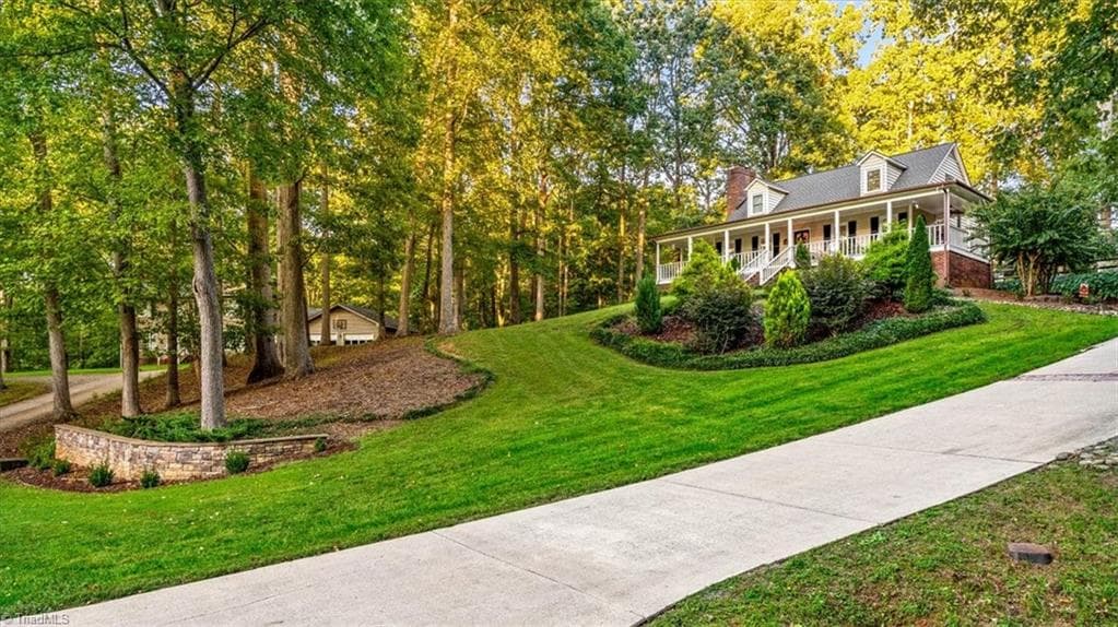 Stick/Site Built at 154 Glendale Circle, Eden NC 27288, Eden, photo 2 of 37