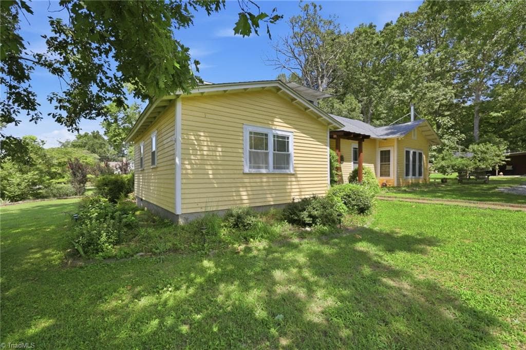 Stick/Site Built at 306 N Ninth Street, Mebane NC 27302, Mebane, photo 43 of 50