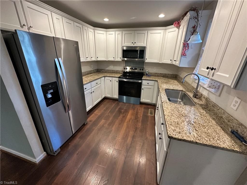 Stick/Site Built at 177 Pinehaven Drive, New London NC 28127, New London, photo 7 of 44