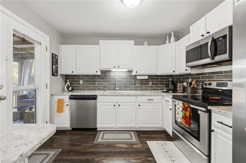 Stick/Site Built at 1101 Maplewood Avenue, High Point NC 27265, High Point, photo 12 of 49