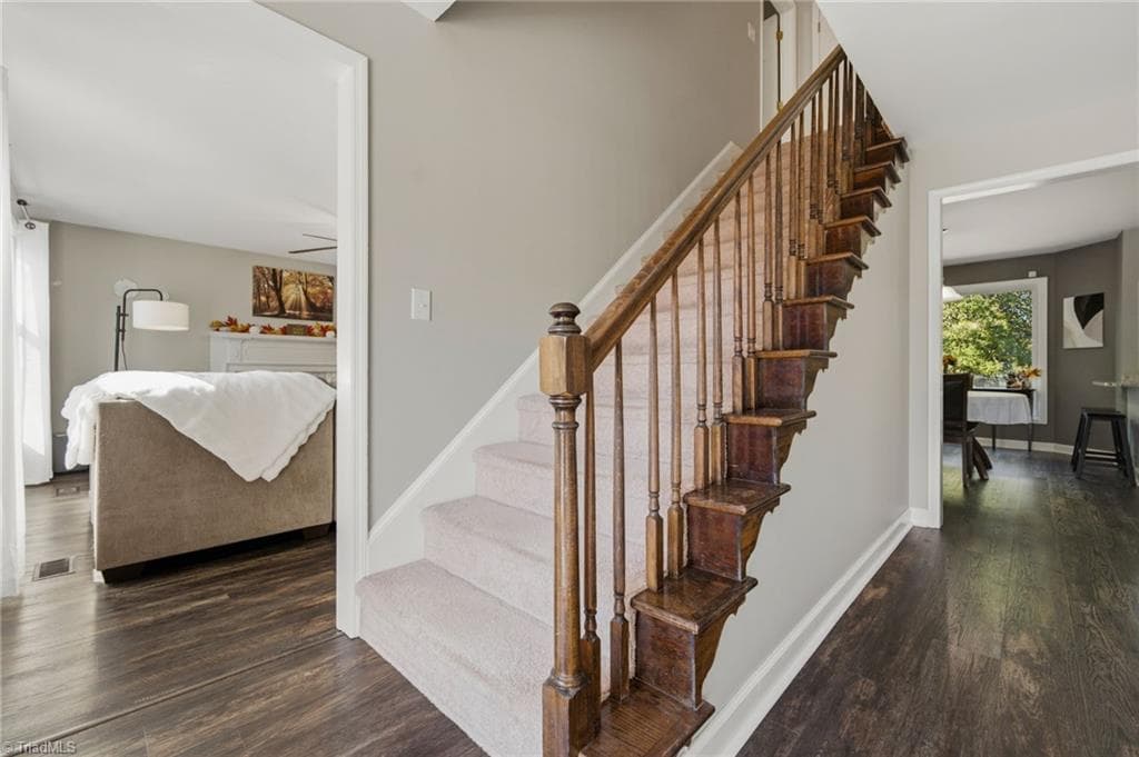 Stick/Site Built at 1101 Maplewood Avenue, High Point NC 27265, High Point, photo 5 of 49