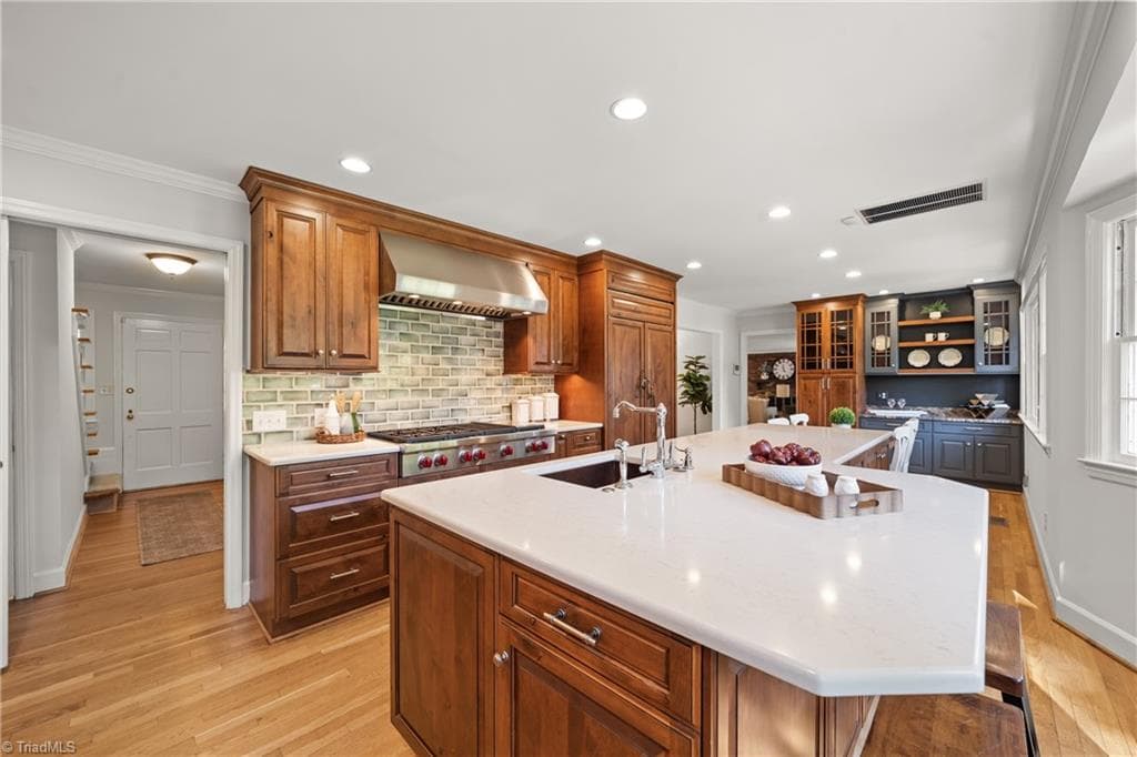Kitchen - 719 Quarterstaff Road, Winston-Salem NC 27104, Winston-Salem