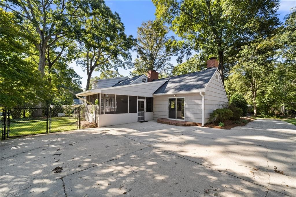 Stick/Site Built at 719 Quarterstaff Road, Winston-Salem NC 27104, Winston-Salem, photo 73 of 100