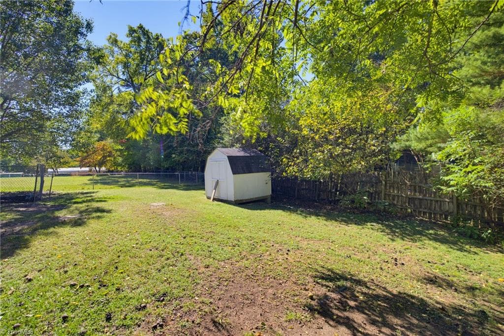 Stick/Site Built at 914 Phineas Drive, Kernersville NC 27284, Kernersville, photo 57 of 58