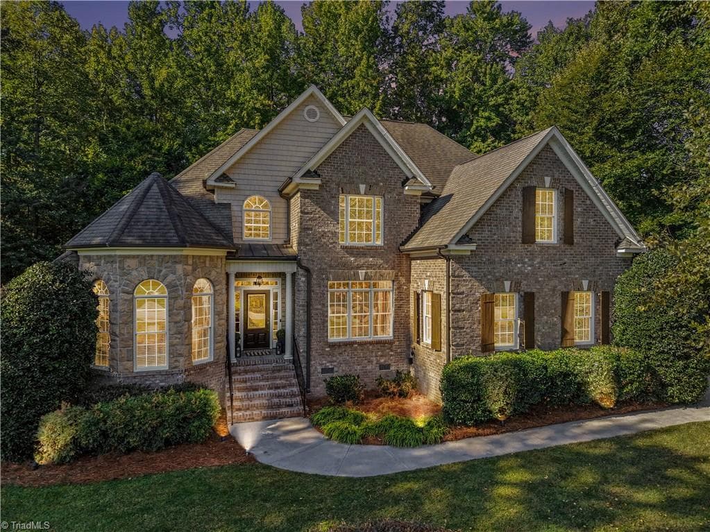 7601 Trebbiano Drive, Kernersville NC 27284