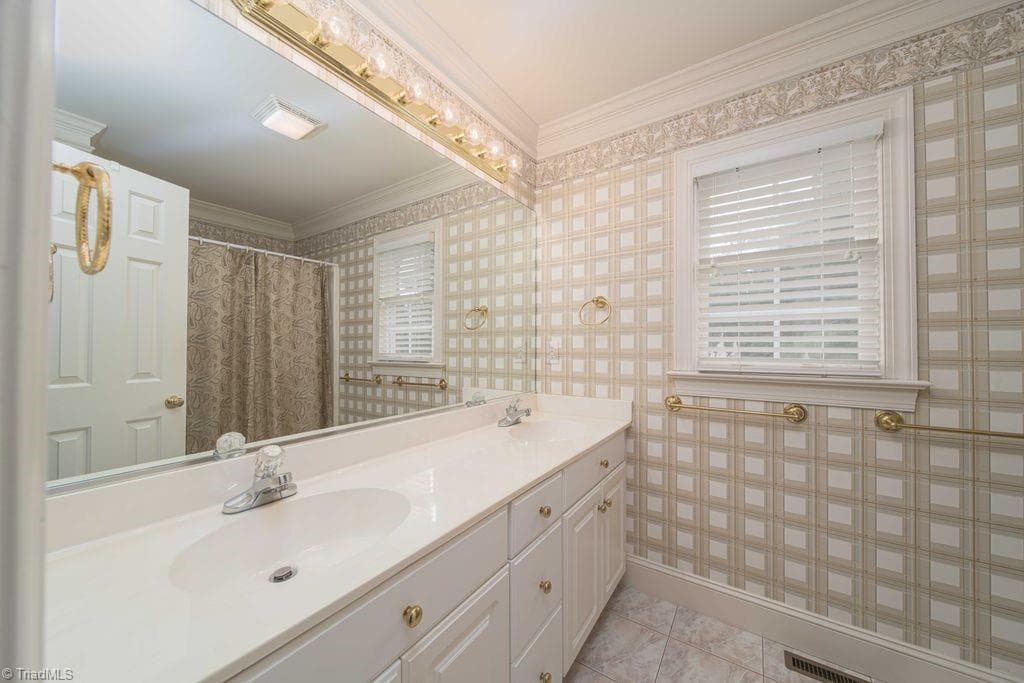 Stick/Site Built at 400 Savannah Lane, Kernersville NC 27284, Kernersville, photo 23 of 39